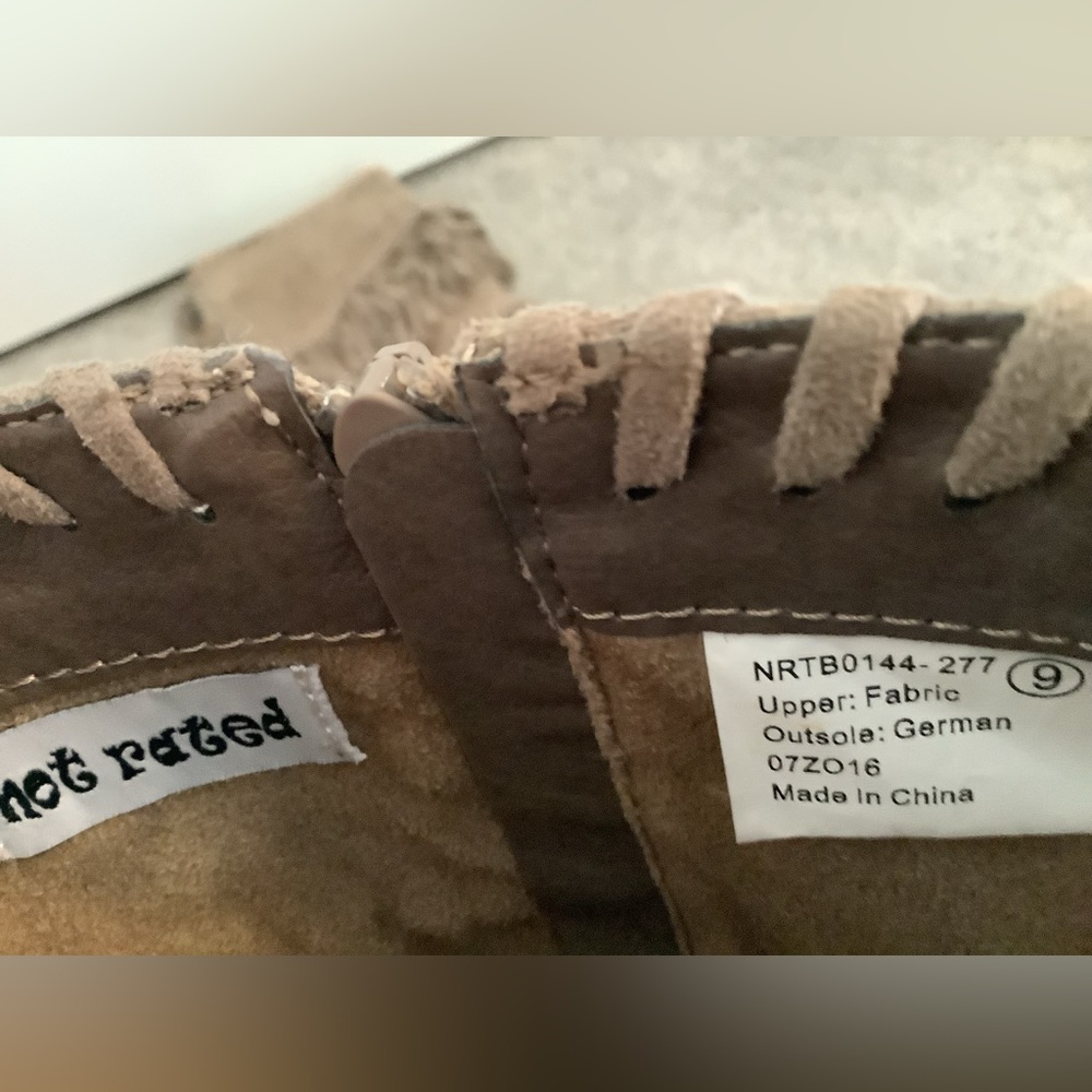 Womens boots